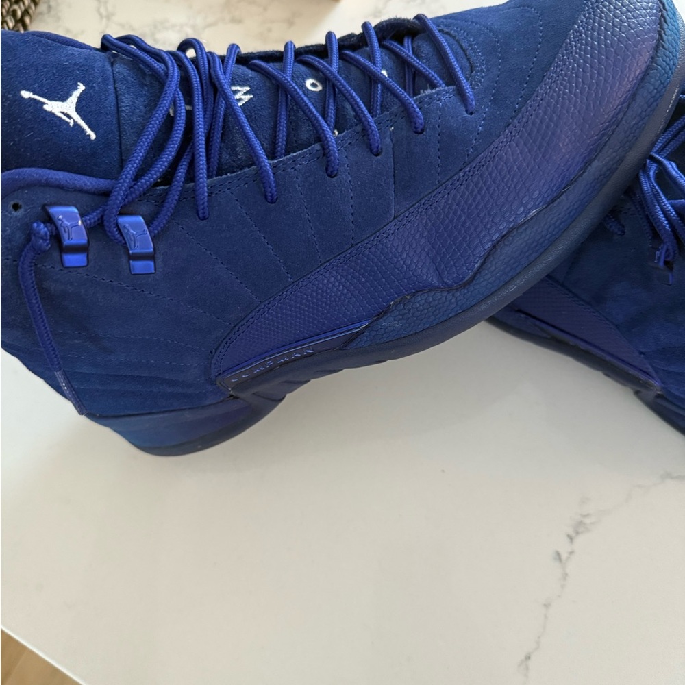 Jordan Men's Royal Blue Sneakers - Picture 2 of 4